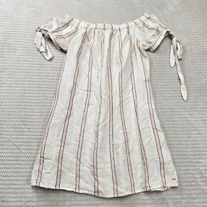 Women's Guess Dress‎ Lightweight with Pockets Size Medium Small spot